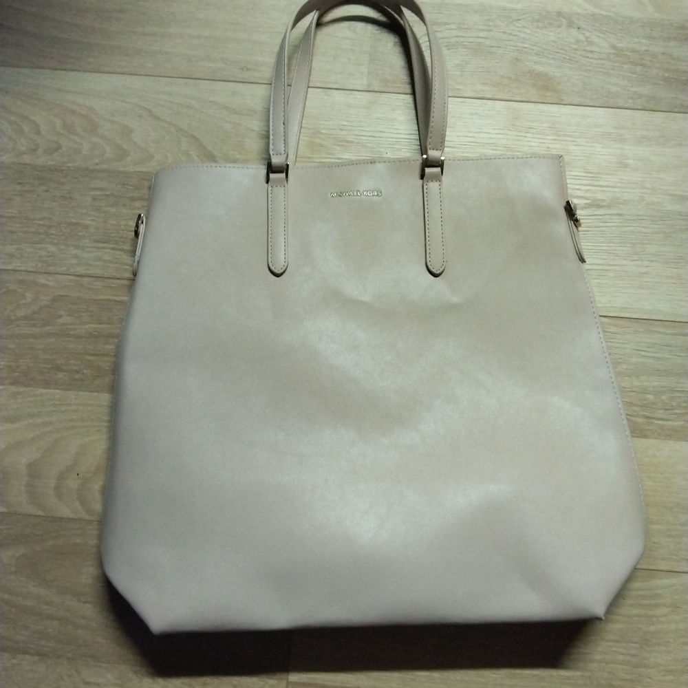 Michael Kors Light Beige Tote Bag